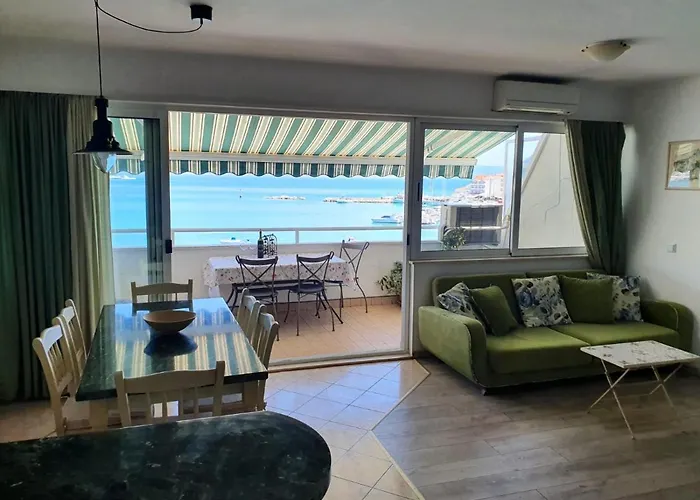 With A Magical View Apartman
